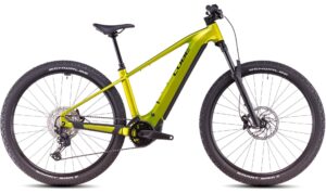 CUBE REACTION HYBRID RACE 800 2025